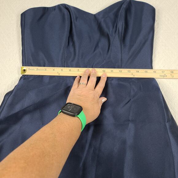 Alfred Sung D748 sweetheart neckline midnight blue strapless satin gown Size 12 - Picture 6 of 16